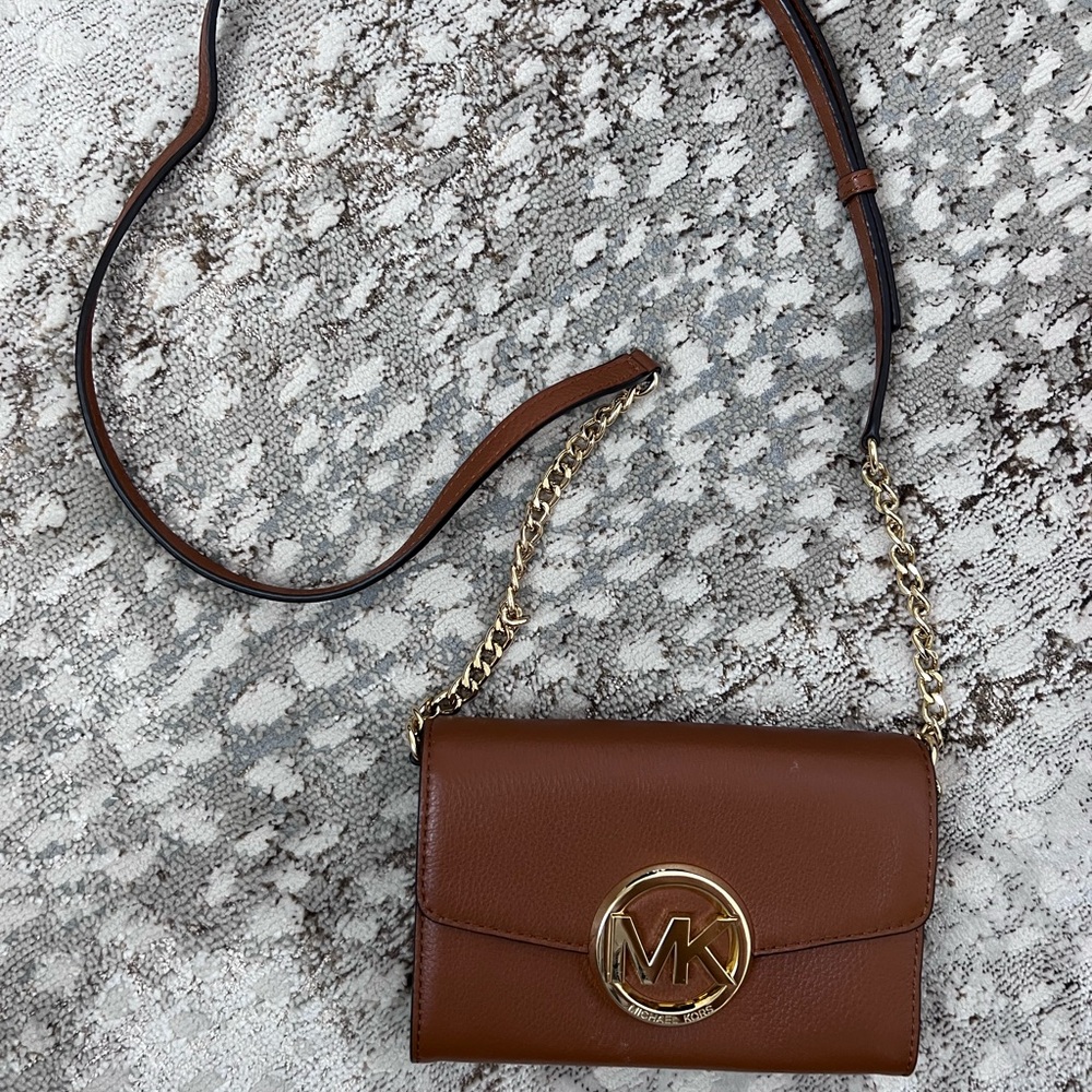 Michael Kors Fulton Logo Crossbody Bag